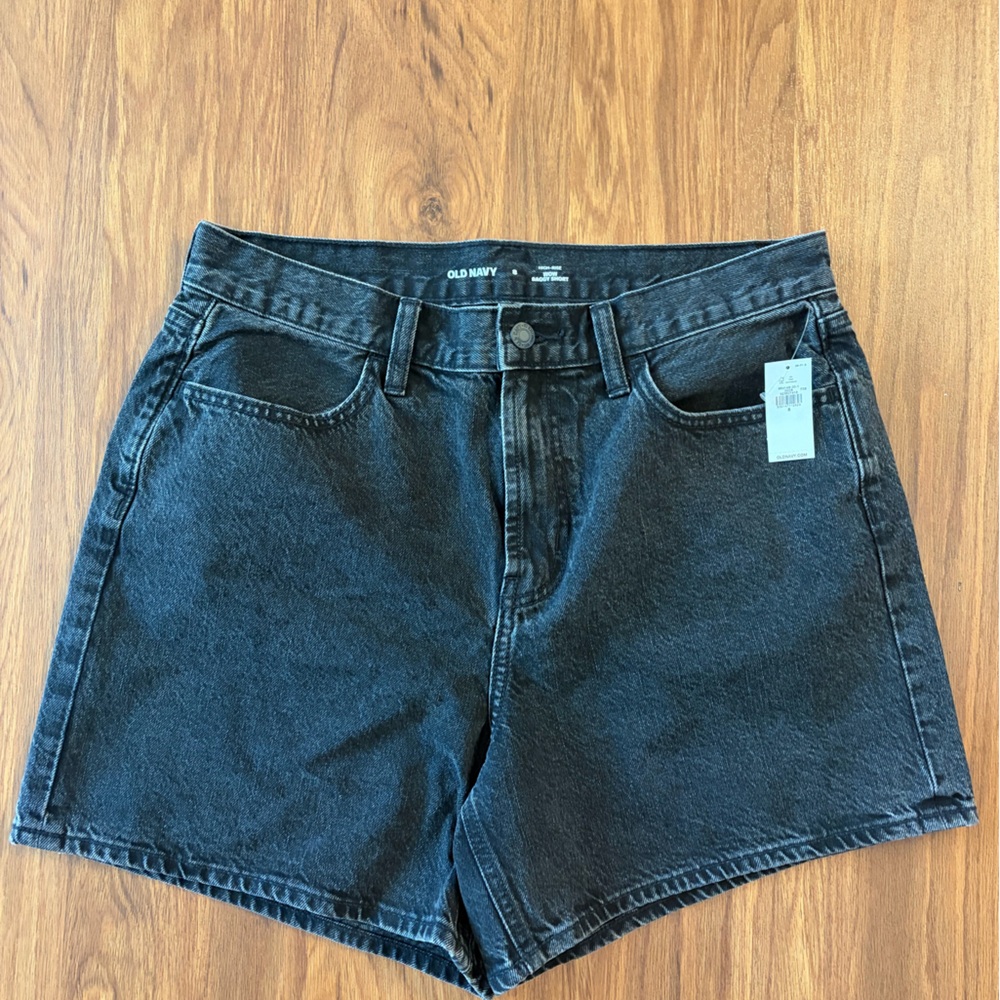 NWT Old Navy High-Waisted Wow Baggy Jean Shorts